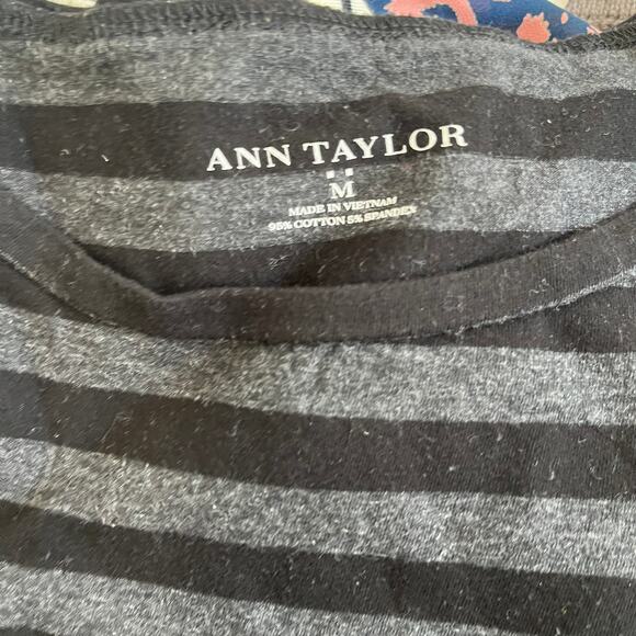 Ann Taylor Black & Gray Stripe Long Sleeve Top Size Medium - Picture 2 of 4